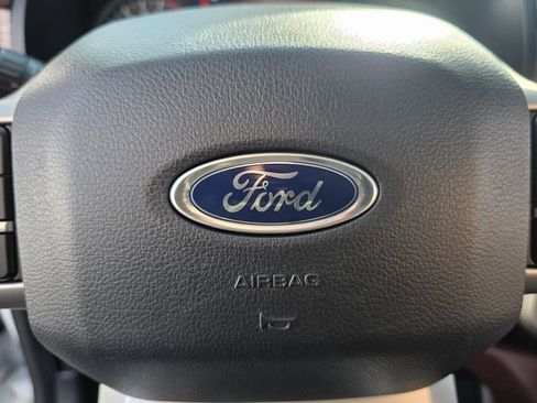 Used 2024 Ford Expedition Max Limited image 24