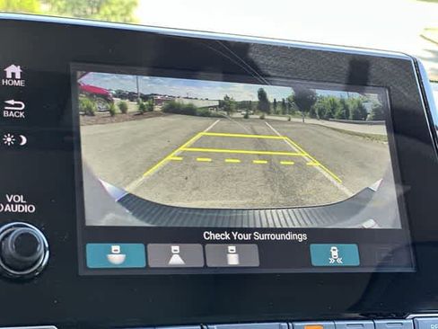 Used 2023 Honda Odyssey Touring image 16