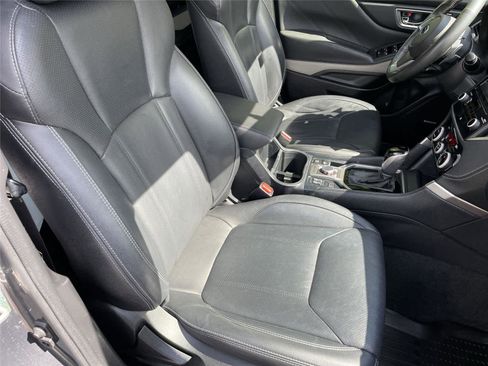 Certified 2022 Subaru Forester Limited w/ Popular Package #3 AWD/4WD image 18