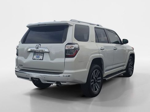 Used 2017 Toyota 4Runner Limited image 5