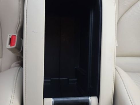 Used 2024 Toyota Highlander Limited image 27