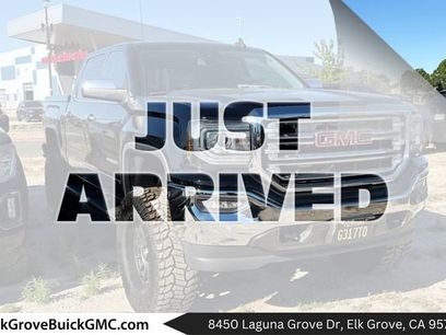 Used 2017 GMC Sierra 1500 SLT w/ SLT Premium Package