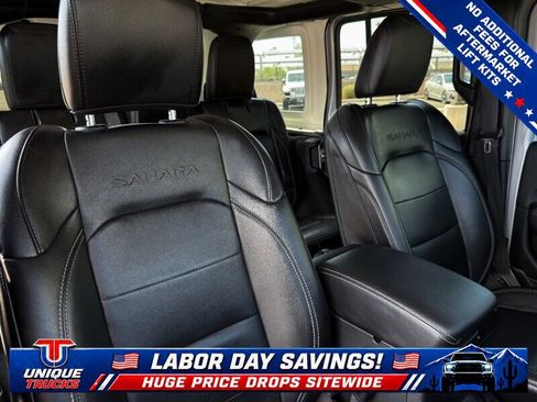 Used 2020 Jeep Wrangler Unlimited Sahara w/ LED Lighting Group AWD/4WD image 30