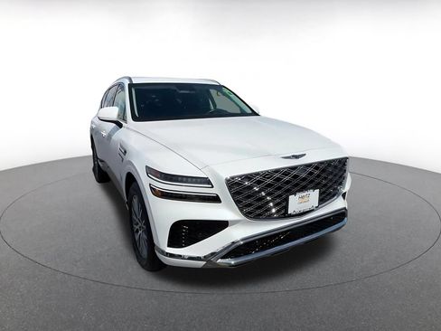Used 2026 Genesis GV80 2.5T AWD/4WD image 3