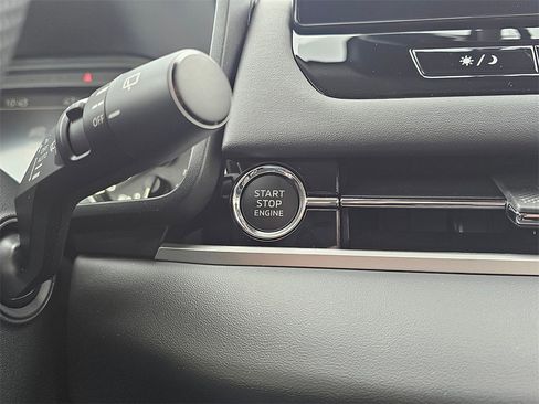 New 2026 Mitsubishi Outlander SE image 22