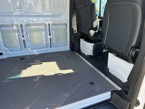 New 2025 Mercedes-Benz Sprinter 2500 image 12