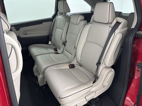 Used 2025 Honda Odyssey Touring image 30
