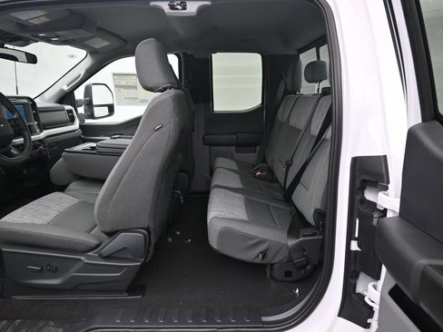 New 2026 Ford F250 XLT RWD image 17