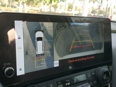 Used 2024 Toyota Grand Highlander Platinum image 30