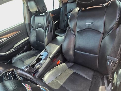Used 2018 Cadillac CTS Luxury RWD image 10