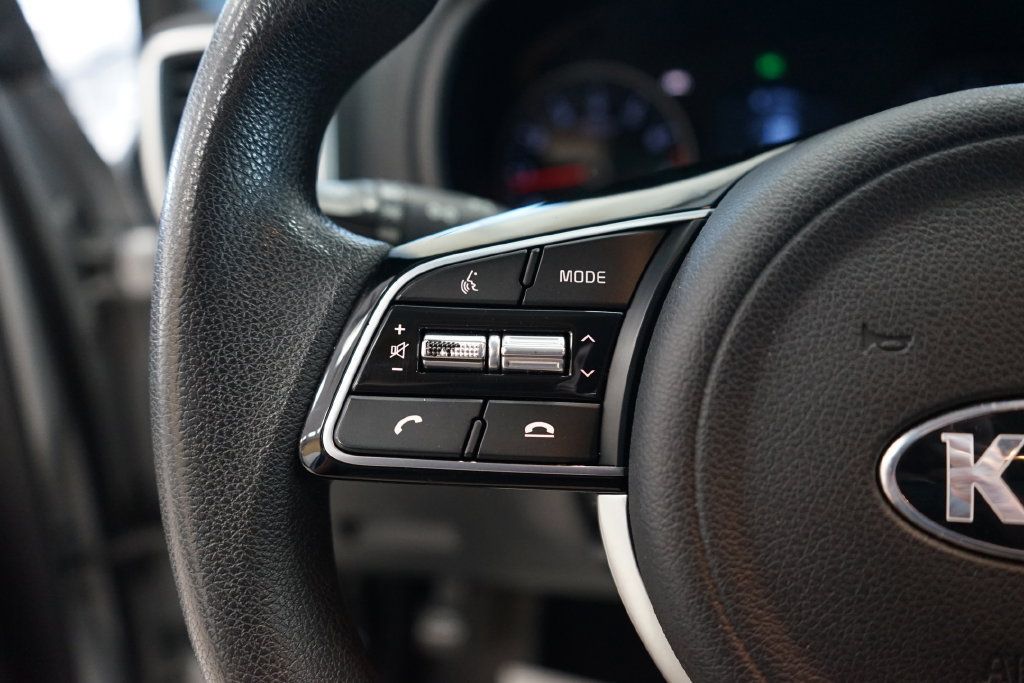 Used 2020 Kia Sportage LX FWD image 28