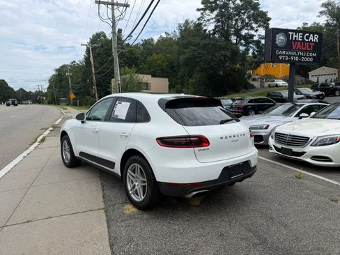 Used 2018 Porsche Macan AWD/4WD image 4