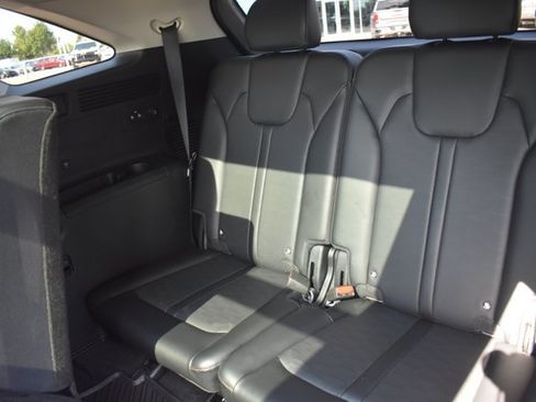 Used 2026 Kia Sorento S w/ S Panoramic Sunroof Package FWD image 16