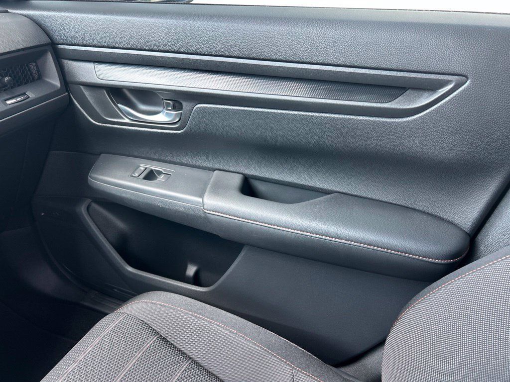 Used 2023 Honda CR-V Sport image 21