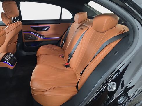 Used 2023 Mercedes-Benz S 500 4MATIC image 17