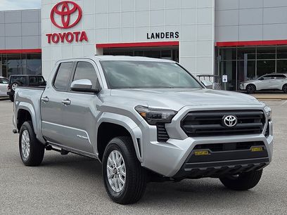 Used 2025 Toyota Tacoma SR5