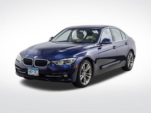 Used 2018 BMW 330i xDrive Sedan AWD/4WD image 1