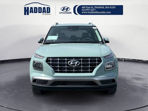New 2026 Hyundai Venue SEL FWD image 9