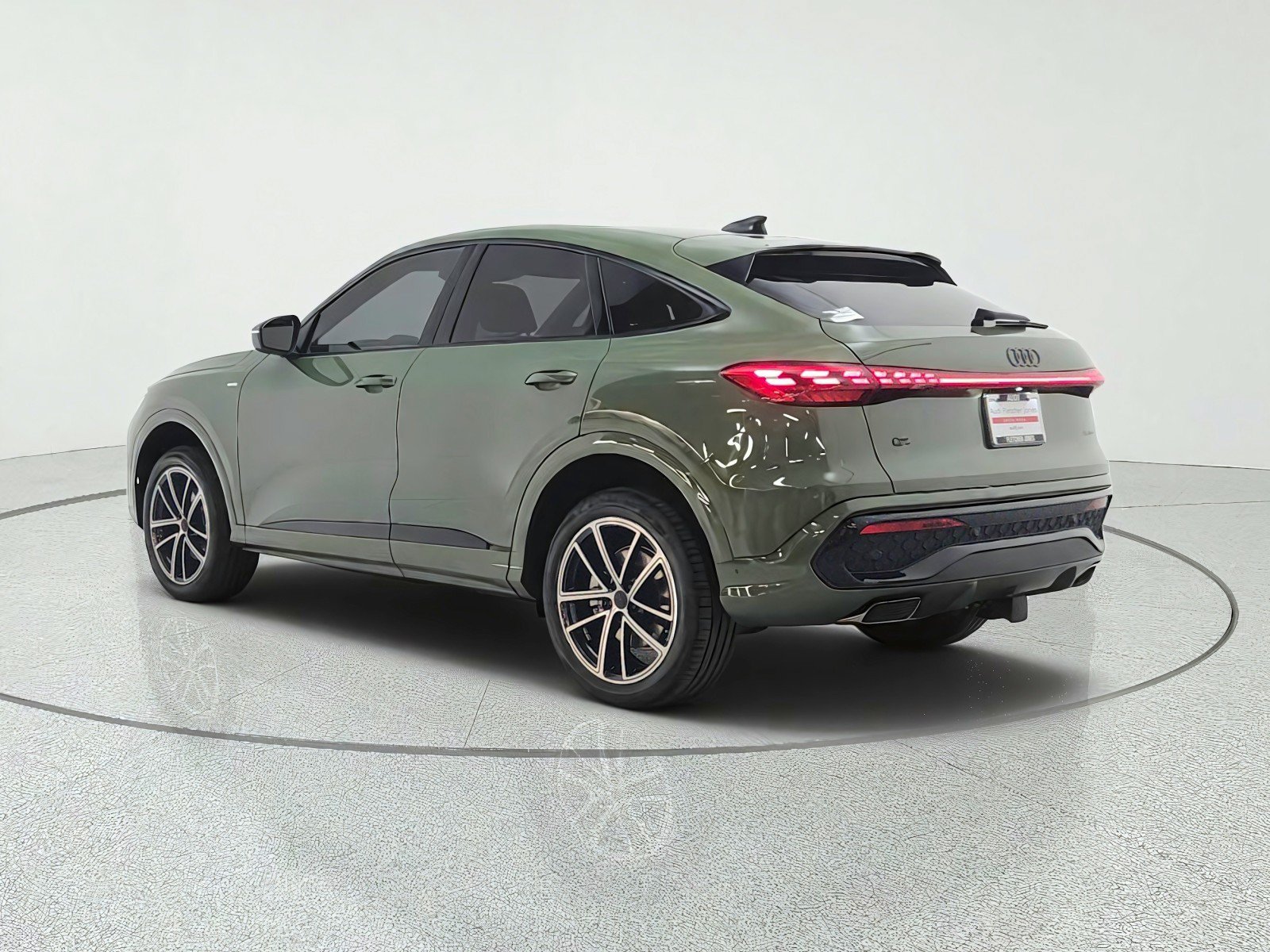 New 2026 Audi Q5 Premium Plus AWD/4WD image 7