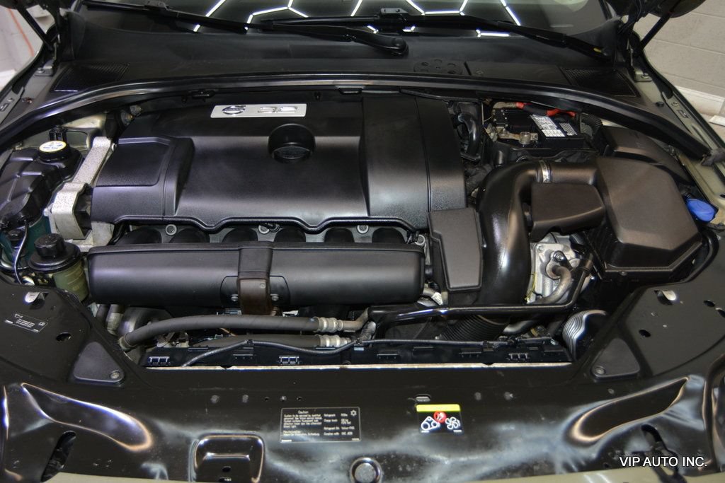 Used 2010 Volvo XC70 3.2 AWD/4WD image 31