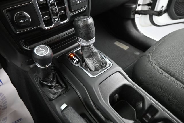 Used 2022 Jeep Gladiator Sport AWD/4WD image 33