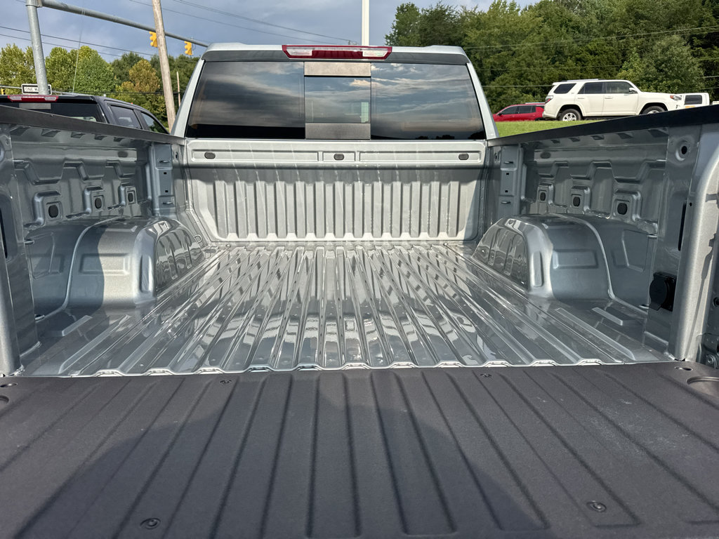 New 2026 Chevrolet Silverado 1500 RST w/ Convenience Package II AWD/4WD image 8