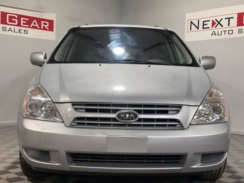Used 2009 Kia Sedona image 4