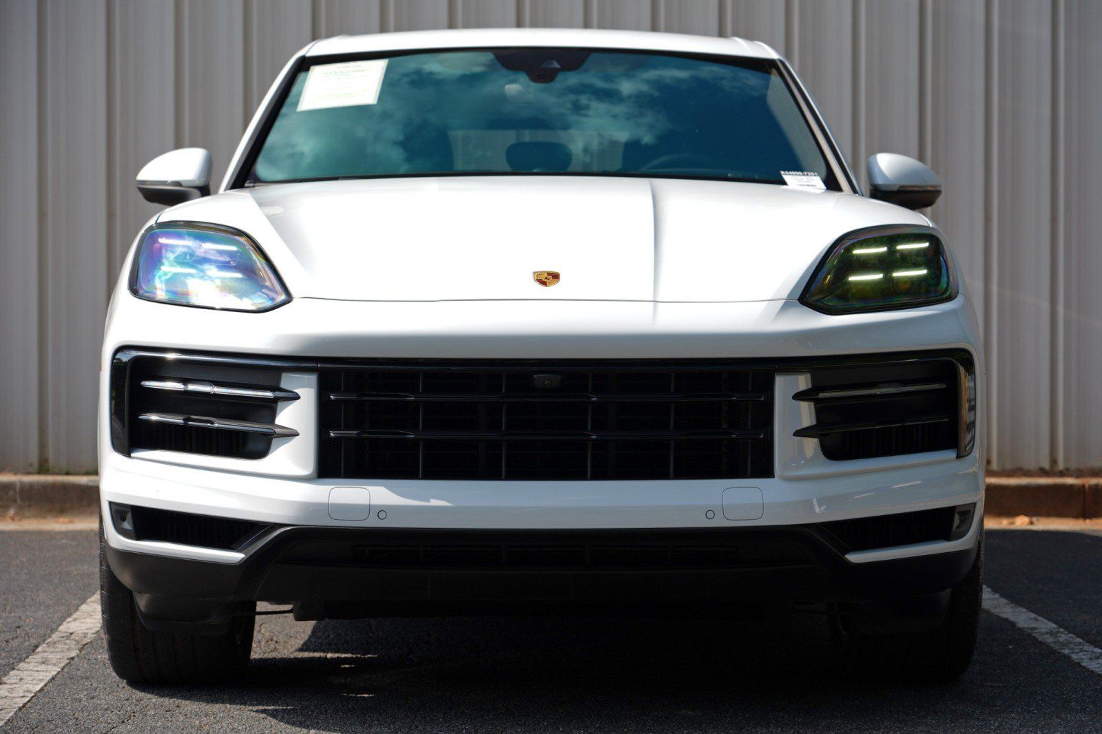 Used 2024 Porsche Cayenne S w/ Sport Chrono Package AWD/4WD image 7