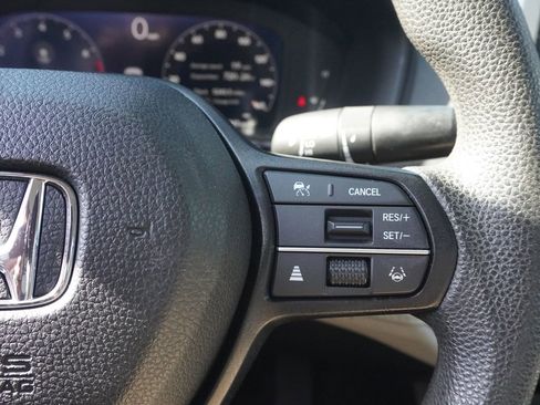 Used 2023 Honda Accord LX image 32