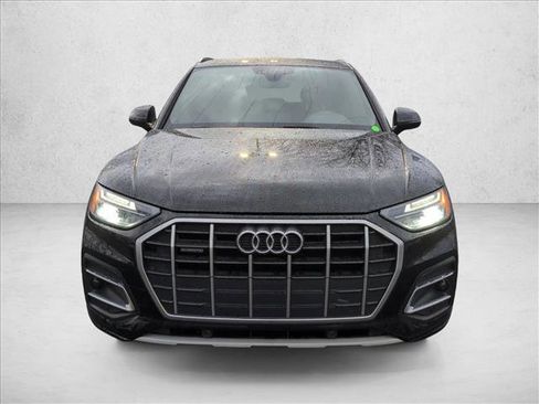 Used 2021 Audi Q5 Premium image 2