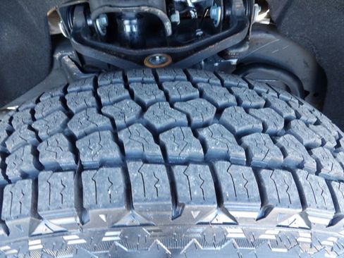 Used 2021 GMC Sierra 3500 4x4 Crew Cab w/ Convenience Package image 55