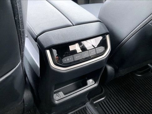 Used 2024 Lexus TX 350 AWD image 33