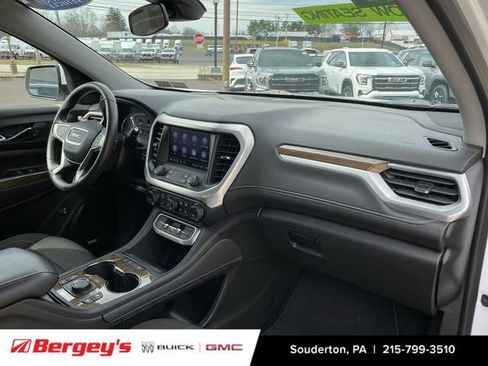 Certified 2023 GMC Acadia SLE w/ Driver Convenience Package image 33