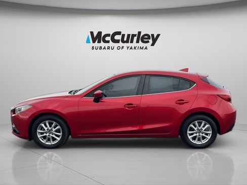 Used 2016 MAZDA MAZDA3 i Touring w/ Popular Equipment Package FWD image 3