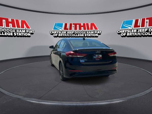 Used 2018 Hyundai Elantra SEL image 6