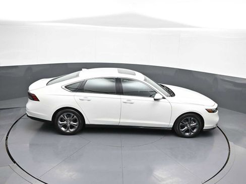 Used 2024 Honda Accord EX image 36