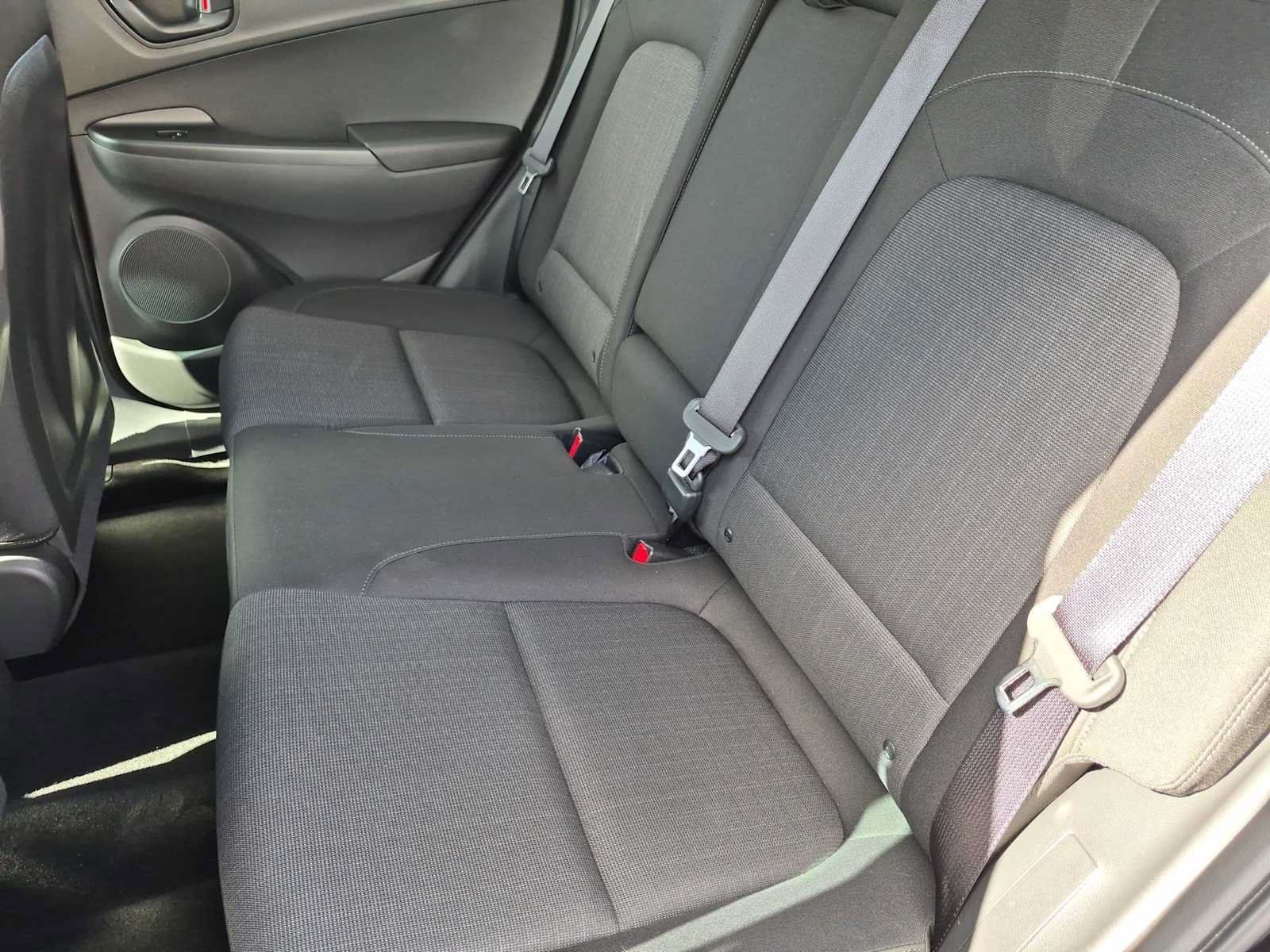 Certified 2022 Hyundai Kona SEL FWD image 18
