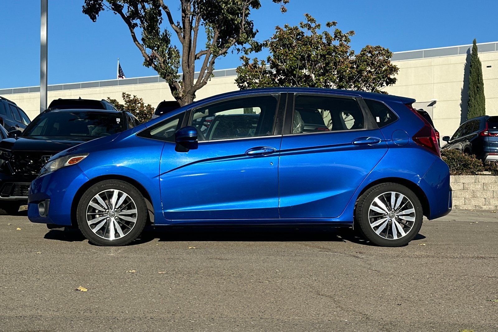 Used 2016 Honda Fit EX image 7