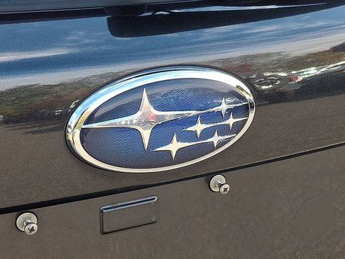 Used 2017 Subaru Forester 2.5i Premium w/ All-Weather Package image 30