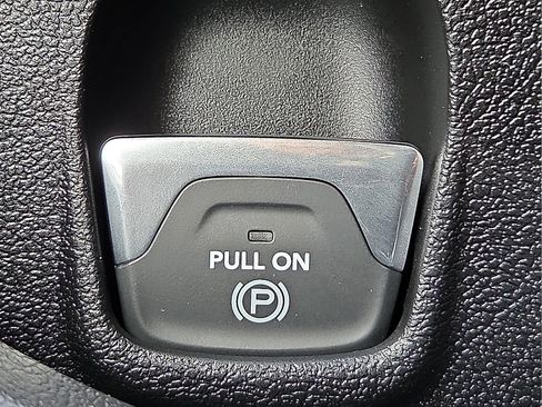 Used 2024 RAM ProMaster 2500 w/ Safety Group image 20