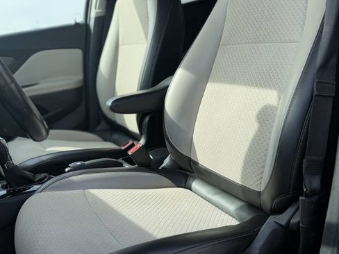 Used 2019 Buick Encore Preferred FWD image 11
