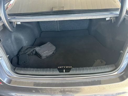 Used 2019 Kia Optima S w/ S Panoramic Sunroof Package image 13