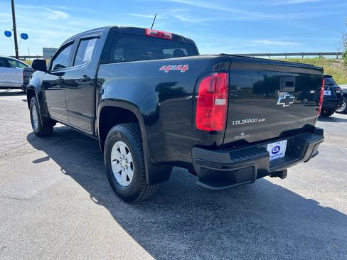 Used 2020 Chevrolet Colorado W/T w/ WT Convenience Package image 5