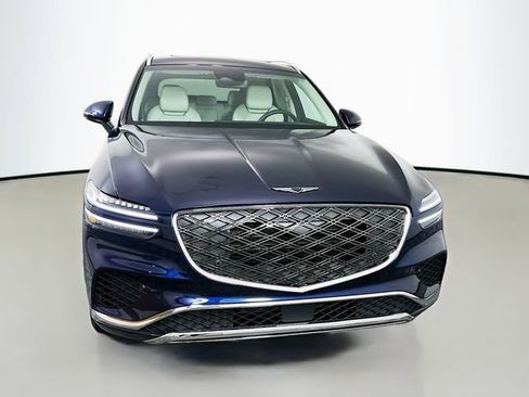 Certified 2026 Genesis GV70 2.5T Select AWD/4WD image 2