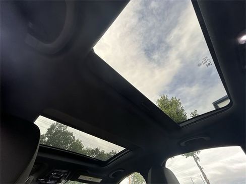 New 2025 Alfa Romeo Giulia AWD w/ Driving Assist Package image 14