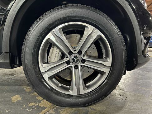 Certified 2019 Mercedes-Benz GLC 350e 4MATIC image 9