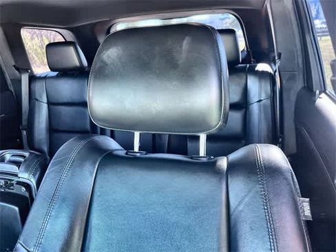 Used 2019 Jeep Grand Cherokee Limited image 25