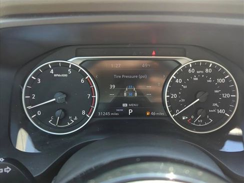 Used 2023 Nissan Rogue SL w/ SL Premium Package image 8