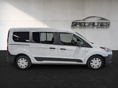 Used 2020 Ford Transit Connect XL image 11