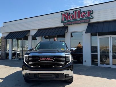 Used 2022 GMC Sierra 1500 SLT w/ SLT Premium Plus Package